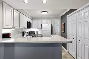 1061 Wirewood Dr, Raleigh, NC 27605 - Photo 7