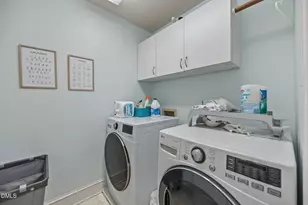 117 Fox Briar Ln, Cary, NC 27518 - Photo 21