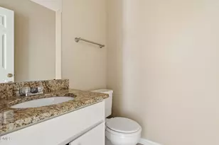 10 Clover Dr, Chapel Hill, NC 27517 - Photo 25