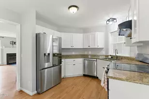 4905 Knightsbridge Way, Raleigh, NC 27604 - Photo 9