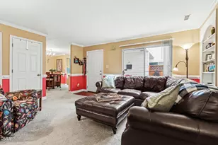 391 Summerwalk Cir, Chapel Hill, NC 27517 - Photo 15