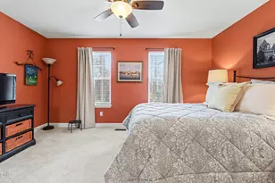 391 Summerwalk Cir, Chapel Hill, NC 27517 - Photo 23