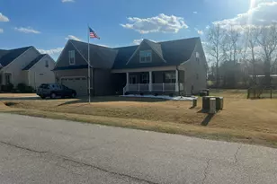 131 Nashville Dr, Archer Lodge, NC 27527 - Photo 3