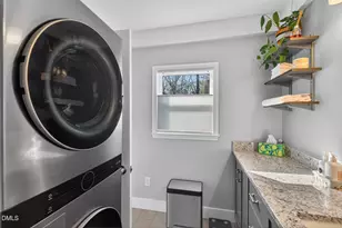 2412 Cascadilla St, Durham, NC 27704 - Photo 39