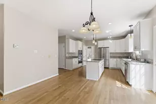 220 Arbordale Ct, Cary, NC 27518 - Photo 15