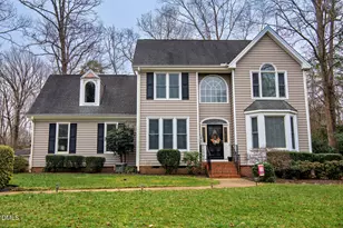 3505 Creekwood Bluffs Ct, Apex, NC 27539 - Photo 5