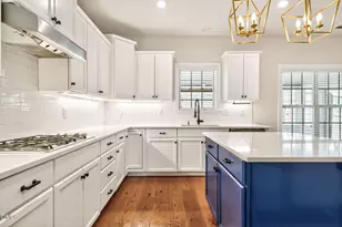 109 Collins St, Holly Springs, NC 27540 - Photo 9