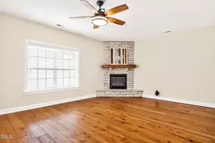 109 Collins St, Holly Springs, NC 27540 - Photo 11