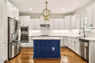 109 Collins St, Holly Springs, NC 27540 - Photo 7