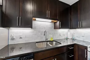 140 W Franklin St, Chapel Hill, NC 27516 - Photo 11