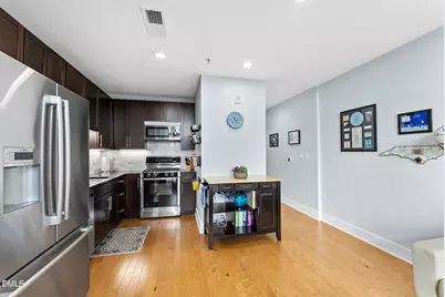 140 W Franklin Street #Unit 415, Chapel Hill, NC 27516 - Photo 9