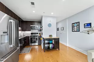 140 W Franklin St, Chapel Hill, NC 27516 - Photo 9