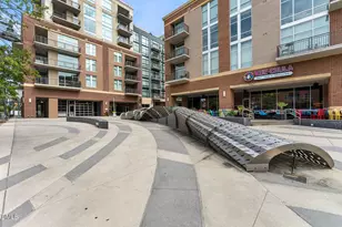 140 W Franklin St, Chapel Hill, NC 27516 - Photo 25