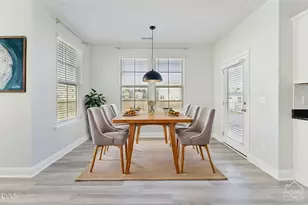 520 Oak Holly Ln, Zebulon, NC 27597 - Photo 7