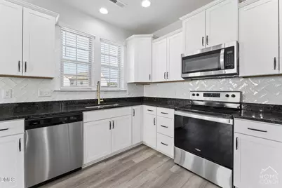 520 Oak Holly Lane, Zebulon, NC 27597 - Photo 7