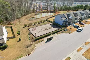 520 Oak Holly Ln, Zebulon, NC 27597 - Photo 23