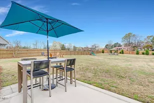 277 Glendale Cir, Sanford, NC 27332 - Photo 31