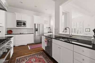 400 E Winmore Avenue, Chapel Hill, NC 27516 - Photo 13