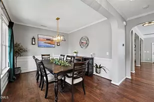 1019 Branch Line Ln, Apex, NC 27502 - Photo 3