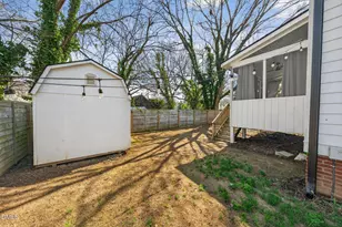 213 Lincoln Ct, Raleigh, NC 27610 - Photo 39