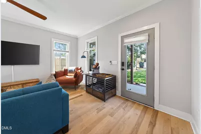 213 Lincoln Court, Raleigh, NC 27610 - Photo 5