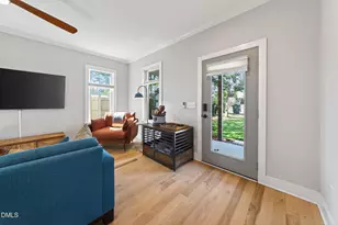 213 Lincoln Ct, Raleigh, NC 27610 - Photo 5