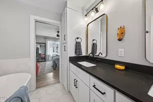 213 Lincoln Ct, Raleigh, NC 27610 - Photo 29