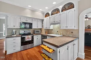 109 S Drawbridge Ln, Cary, NC 27513 - Photo 13