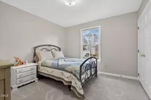 109 S Drawbridge Ln, Cary, NC 27513 - Photo 25