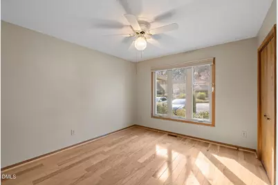 112 Essex Drive, Chapel Hill, NC 27514 - Photo 19