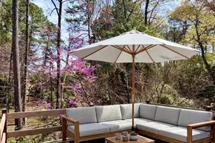 112 Essex Dr, Chapel Hill, NC 27514 - Photo 1