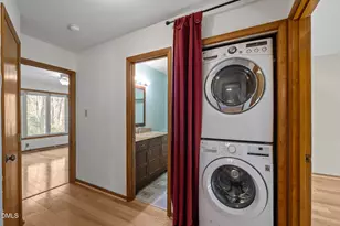 112 Essex Dr, Chapel Hill, NC 27514 - Photo 17