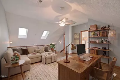 112 Essex Drive, Chapel Hill, NC 27514 - Photo 5