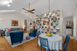 101 Beechwood Dr, Carrboro, NC 27510 - Photo 23