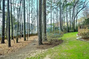 9805 Rockledge Dr, Raleigh, NC 27617 - Photo 53