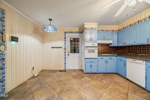 607 Bedford Rd, Fayetteville, NC 28303 - Photo 15