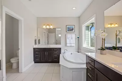 105 Utley Bluffs Drive, Holly Springs, NC 27540 - Photo 31