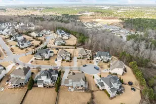 105 Utley Bluffs Dr, Holly Springs, NC 27540 - Photo 55