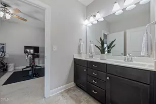 105 Utley Bluffs Dr, Holly Springs, NC 27540 - Photo 39