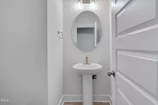 2042 Florine Dr, Apex, NC 27502 - Photo 21