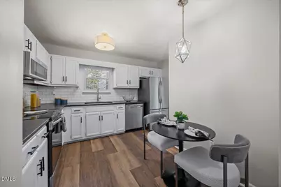 5725 Pool Side Drive, Raleigh, NC 27612 - Photo 3