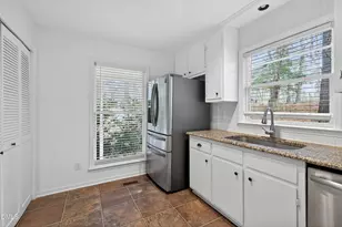 4822 Northbury Cir, Durham, NC 27712 - Photo 9