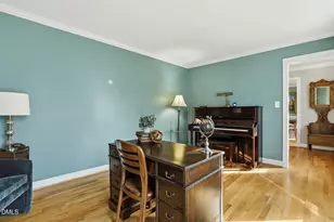 1005 Old Carriage Ct, Apex, NC 27502 - Photo 11