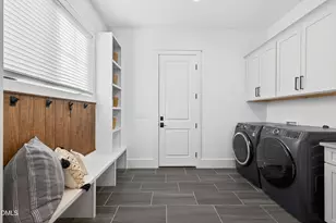 113 Boyd St, Cary, NC 27513 - Photo 37