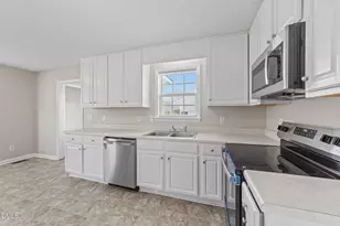 1636 Middle Ridge Dr, Willow Springs, NC 27592 - Photo 7