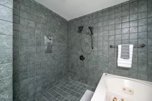 1109 Sourwood Cir, Chapel Hill, NC 27517 - Photo 17