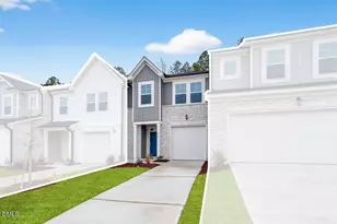 572 Barrington Row Ave, Zebulon, NC 27597 - Photo 5