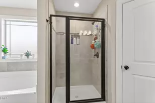 16 Diamond Hl Cir, Garner, NC 27529 - Photo 39