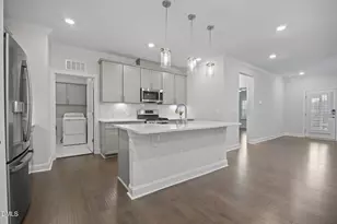 1270 White Flint Cir, Durham, NC 27703 - Photo 9