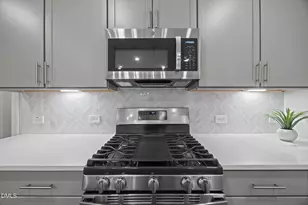 1270 White Flint Cir, Durham, NC 27703 - Photo 11